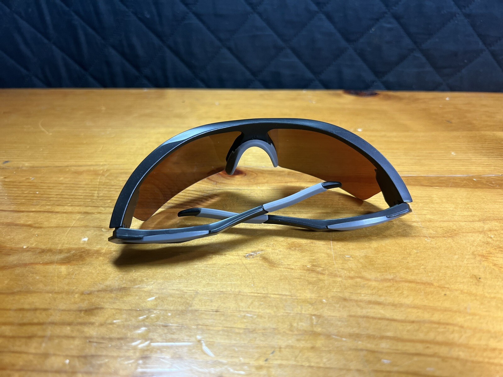 Battle Vision Z22-4422 Wrap Sunglasses Black Polarized Used