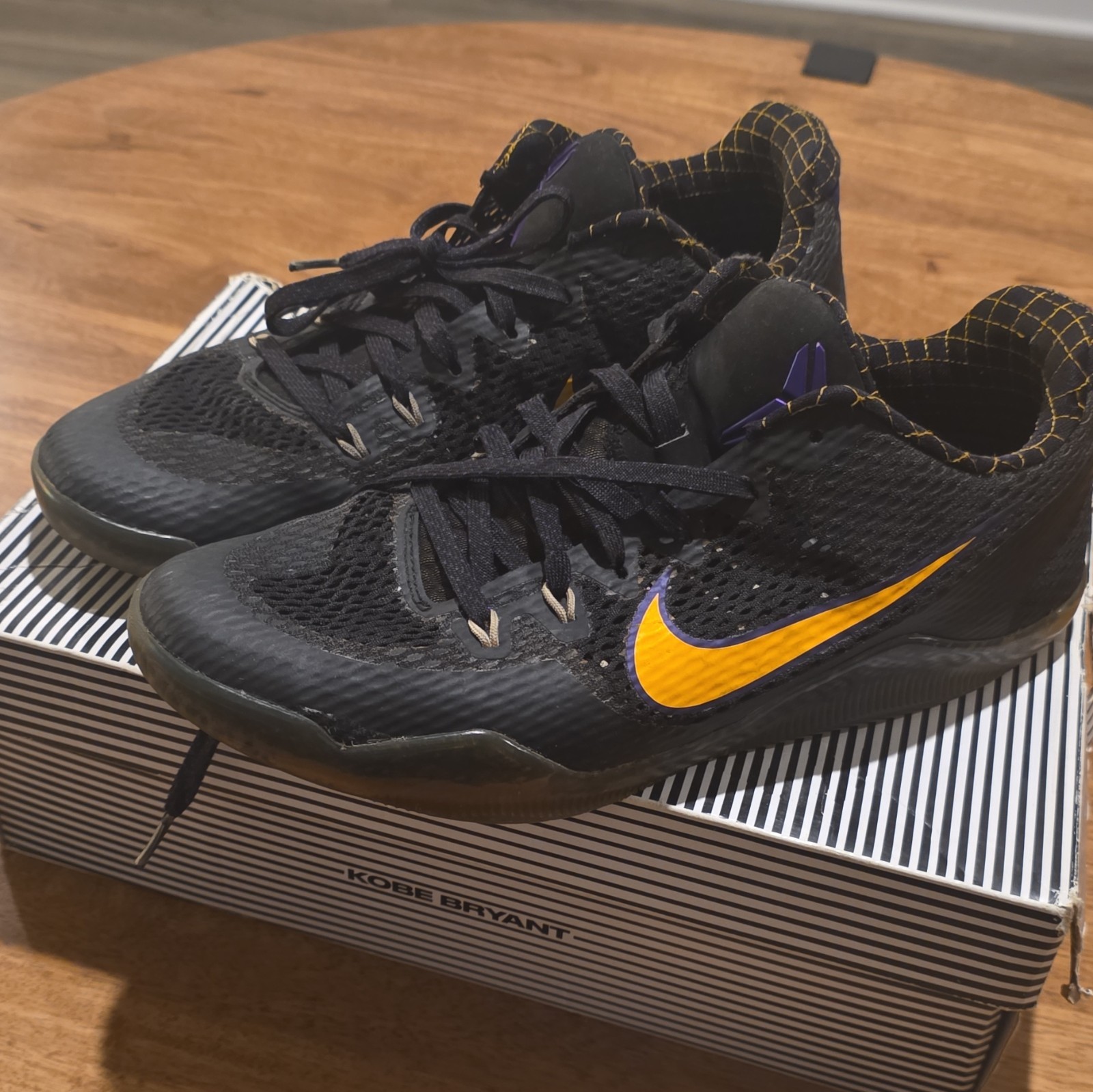 Nike Kobe 11 Carpe Diem 2016 Men’s Sneakers Size 12