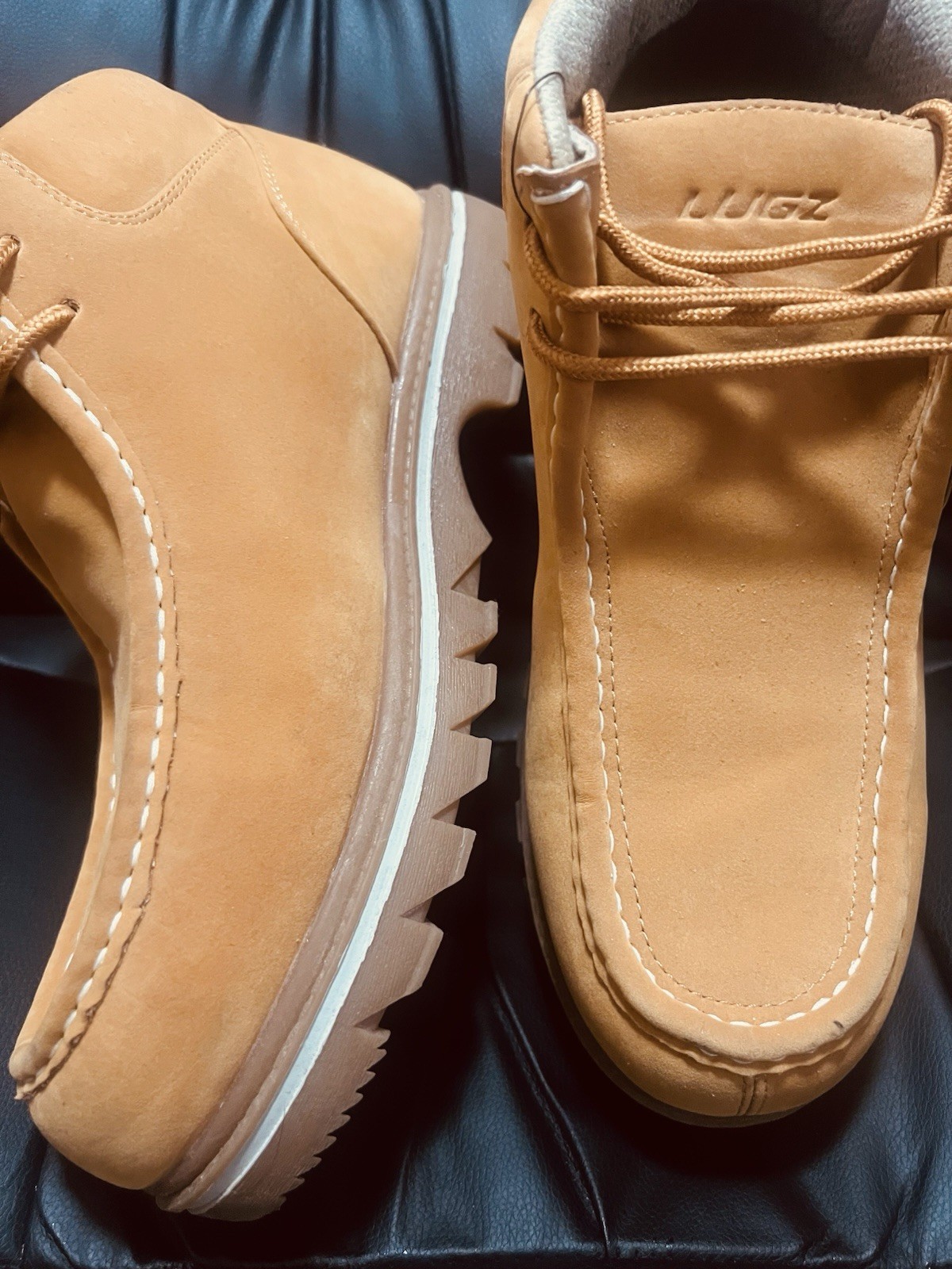Lugz Tan Suede Men’s Chukka Boots Comfort Lace-Up Rugged Rubber Sole Casual