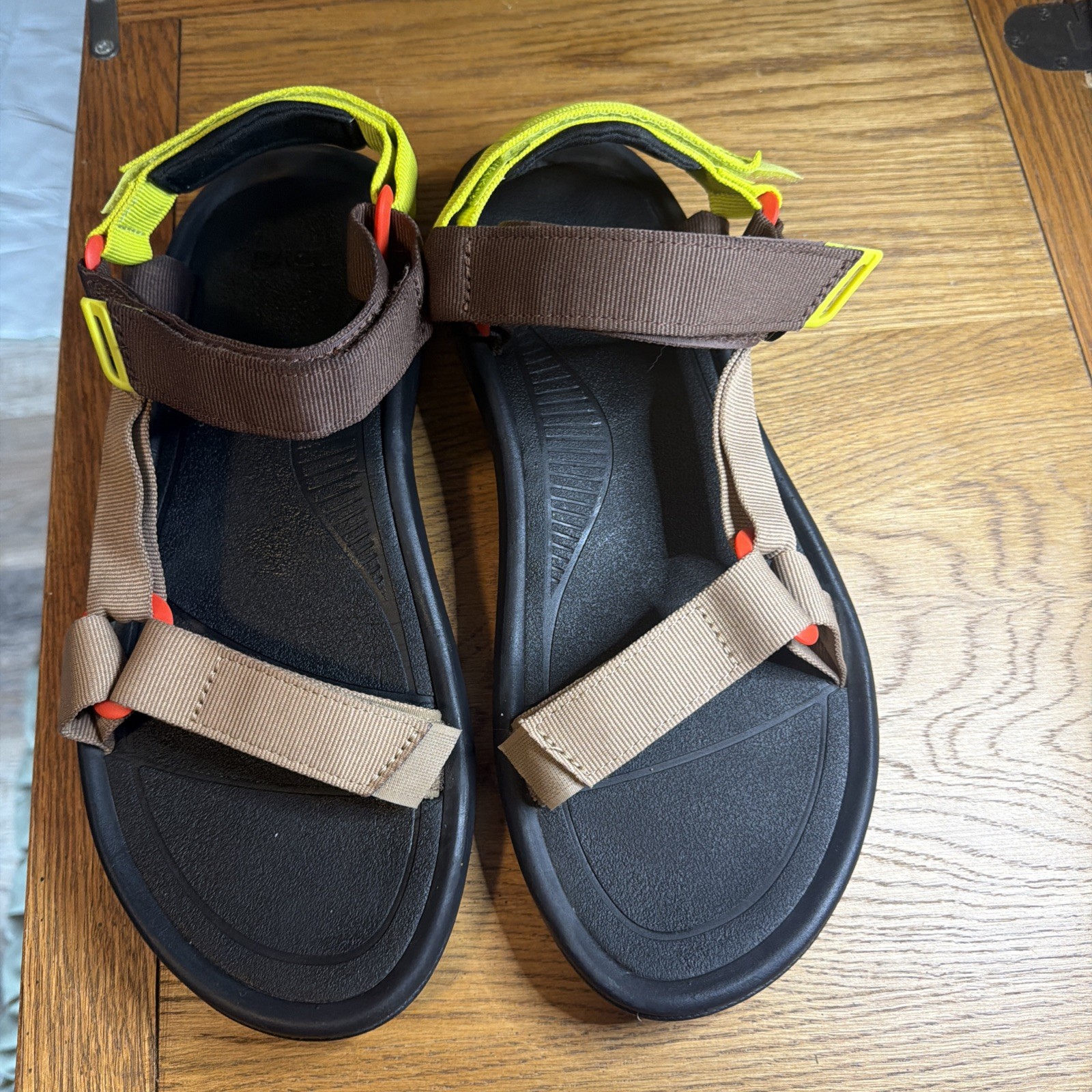 TEVA HURRICANE XLT2 BROWN BLACK MULTI STRAP SPORT TRAIL SANDALS SIZE 11 Mens