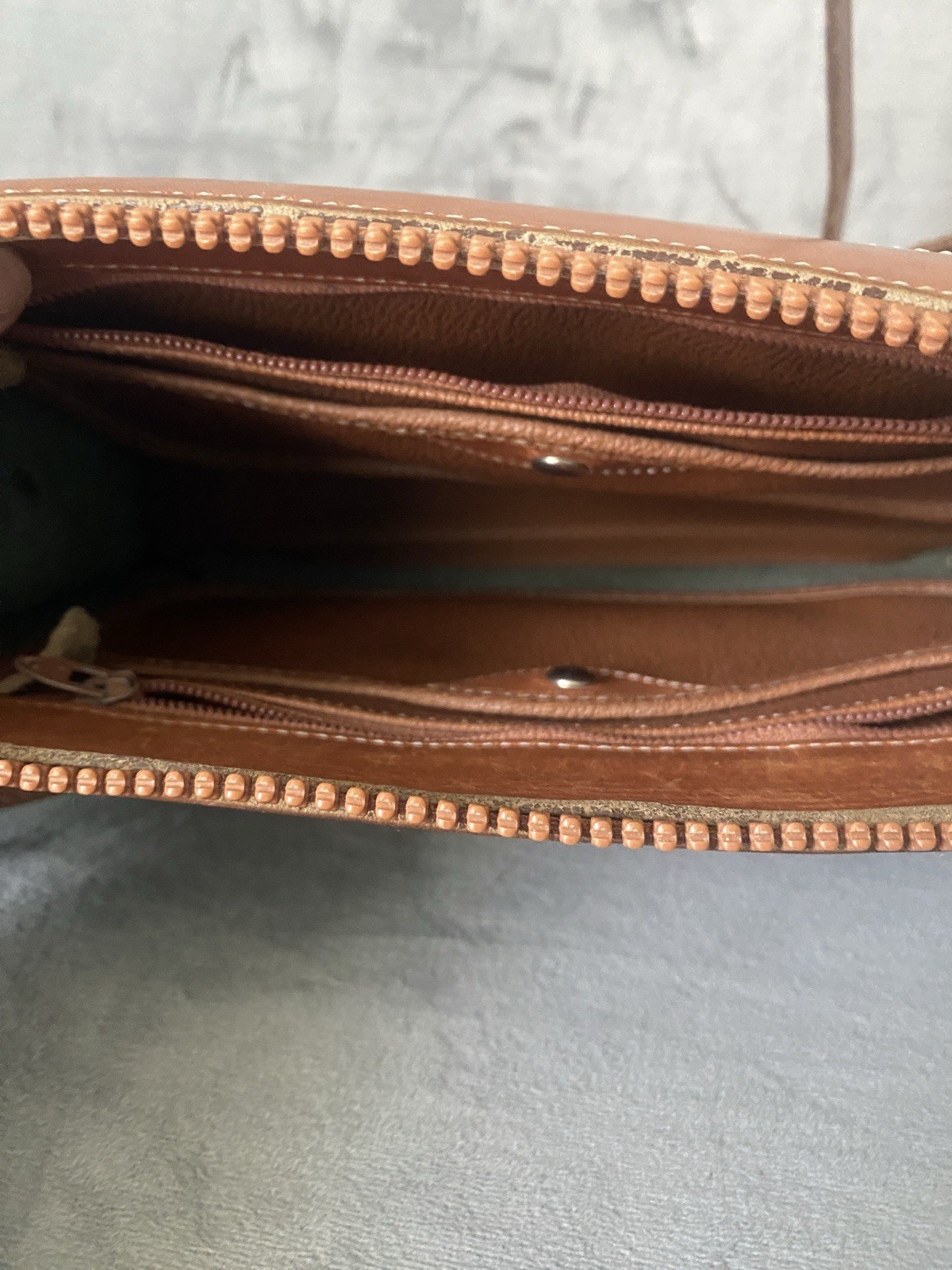 Dooney & Bourke Green/Brown Small Crossbody Bag Zip, Adjustable Strap, Gold