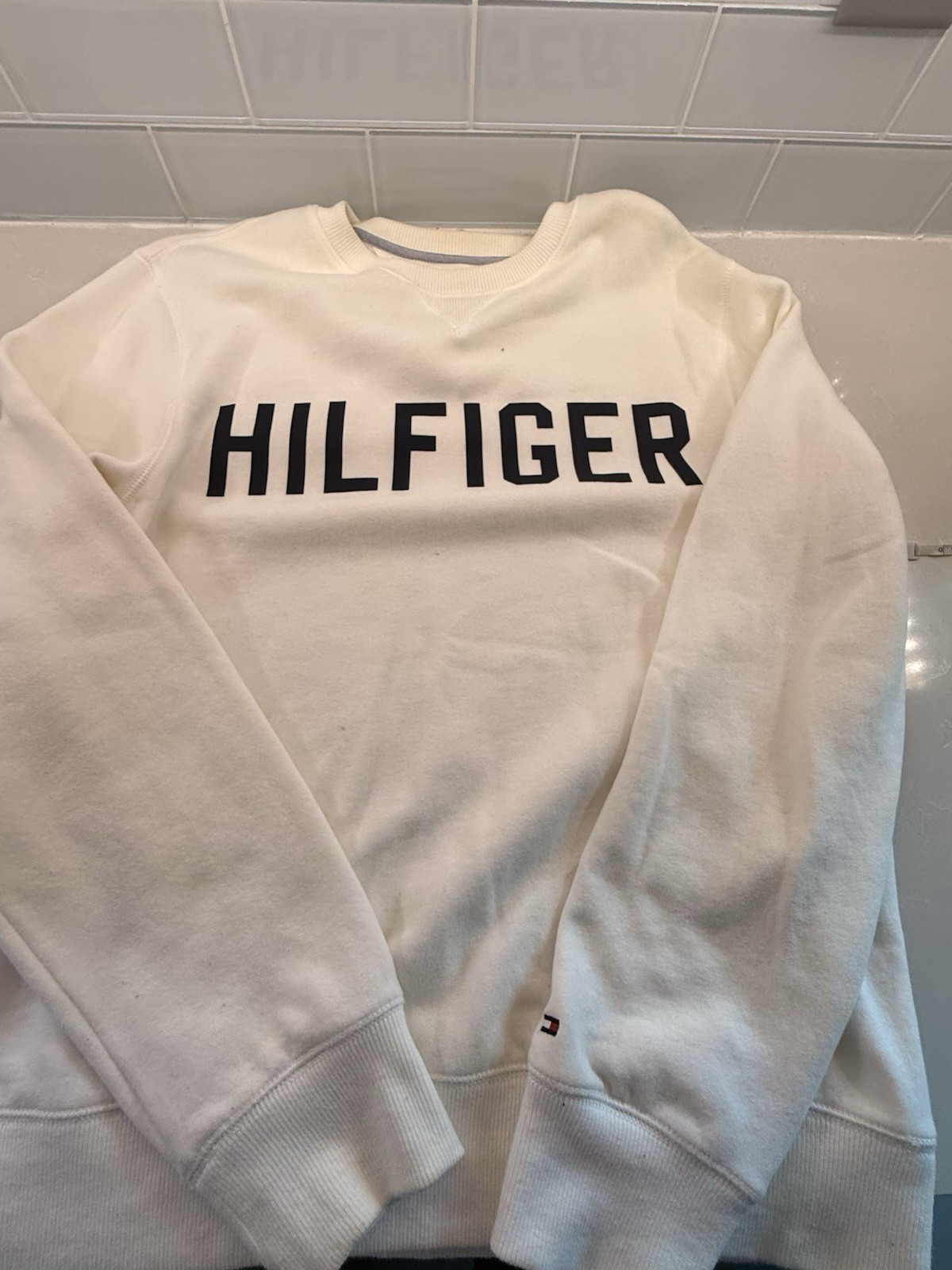 2 Tommy Hilfiger & Michael KORS White Sweatshirts Comfy Medium LRG