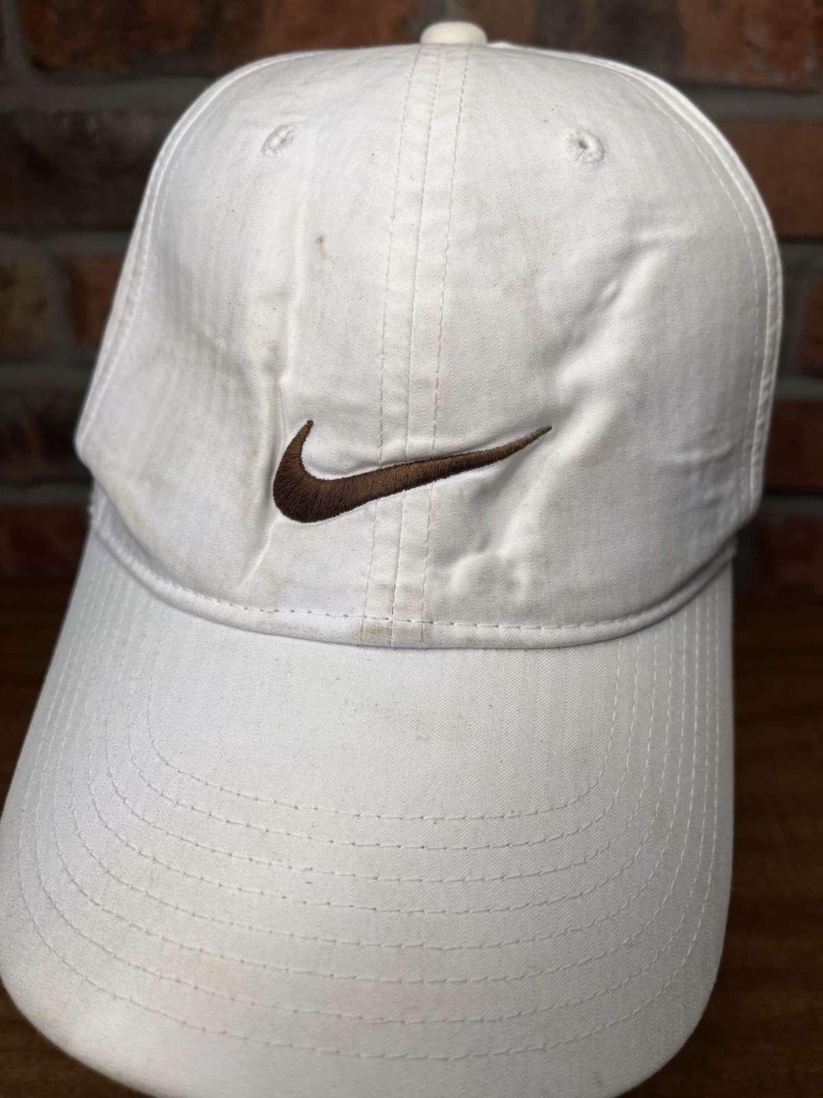 Nike Brown Swoosh Logo Legacy91 Dri Fit Stained White Strapback Hat Athletic