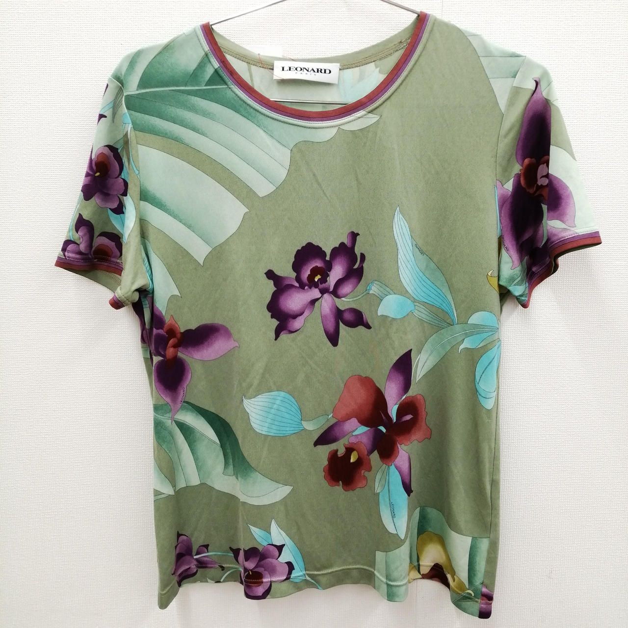 LEONARD Flower Print Short Sleeve 42 Olive Used