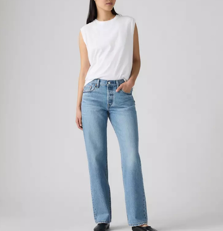 LEVI’S 501® ’90s Women’s Jeans, In Love With You – Medium Wash
