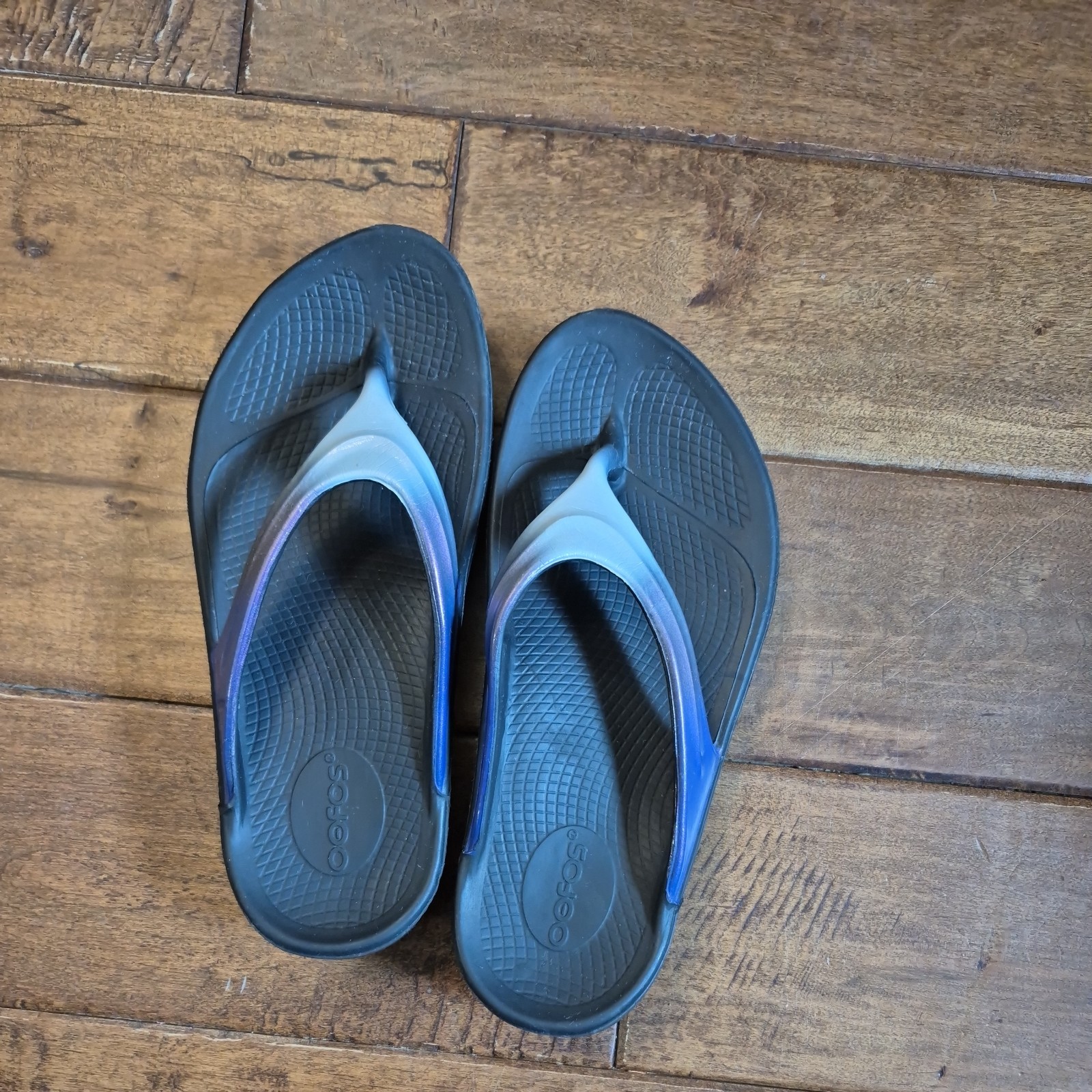 OOFOS OOMega OOlala Luxe Platform Sandals, Flip Flops- Pink Purple Ombre- Size 7