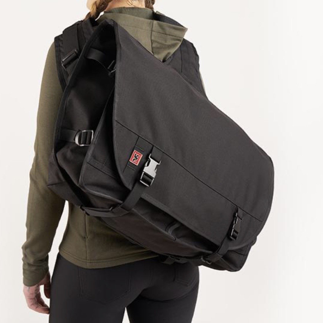 Chrome Berlin Pro Messenger Bag Huge 52L Iconic Black Durable Waterproof NEW