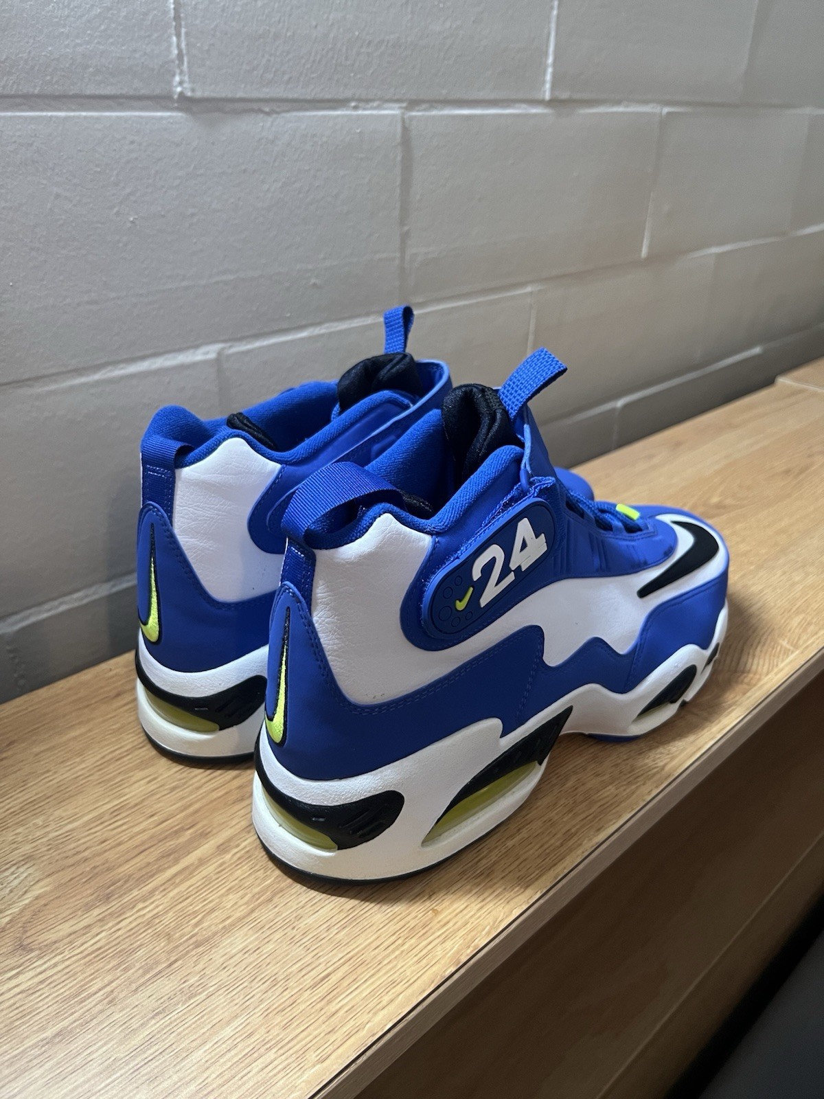 Nike Air Griffey Max 1 Varsity Royal Size 11 DS New Without Box DJ5161-400 2021