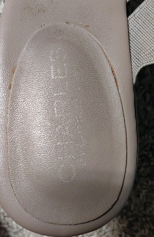 Charles by Charles David Gray Solid Strap Open Toe Slip-On Wedge Sandals 8