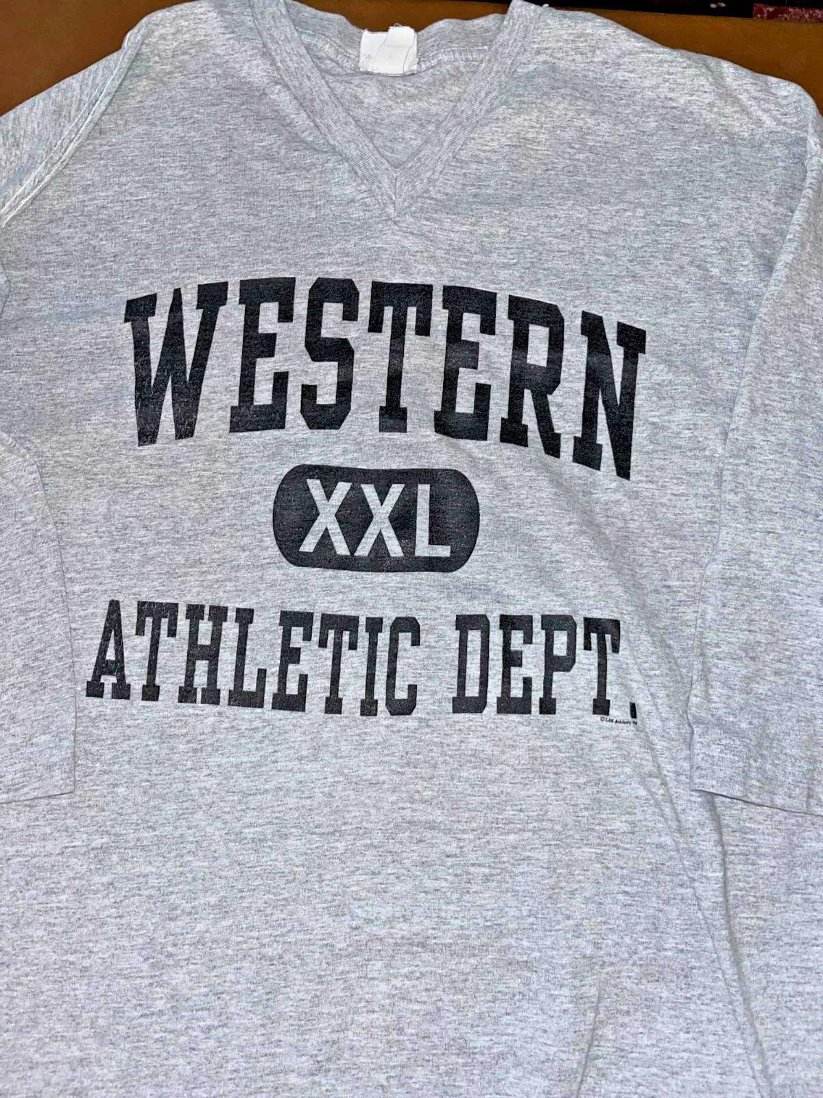 VINTAGE WESTERN XXL ATHLETIC DEPT. HALF SLEEVE T-SHIRT Grey V-Neck College WIU