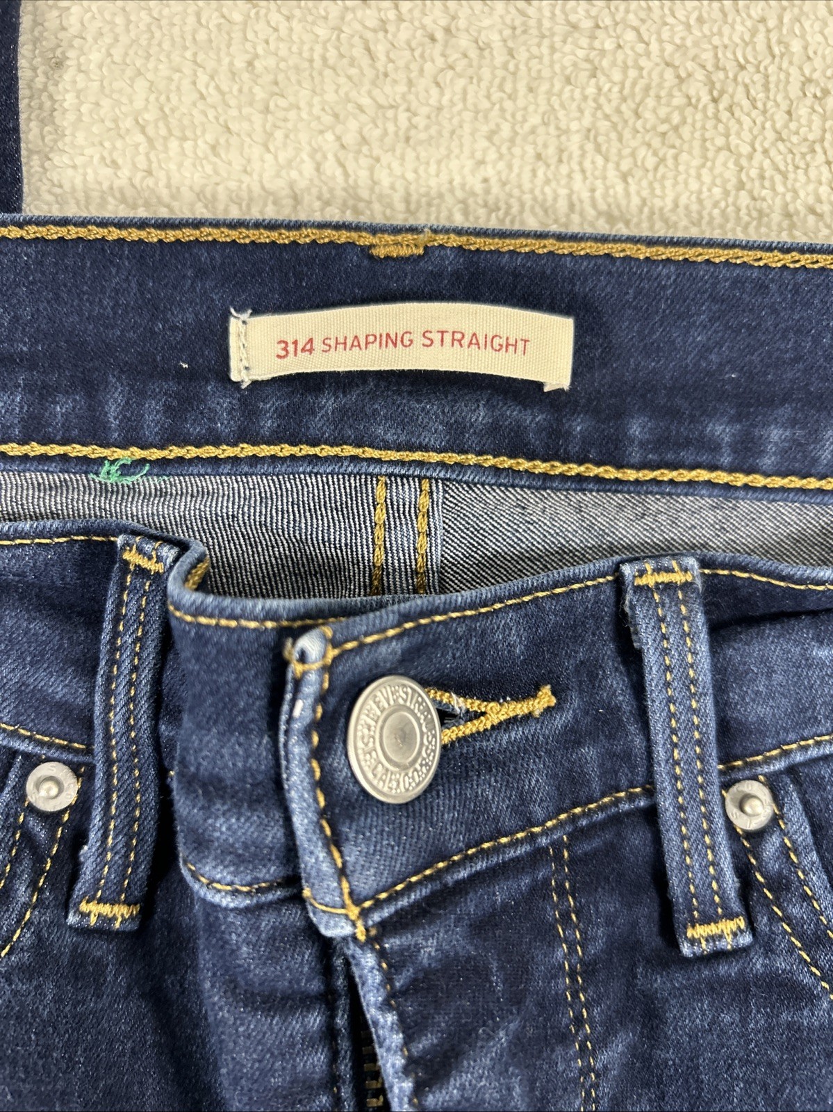 Levi’s 314 Women’s Shaping Straight Stellar Stretch Jeans 29×34 Mid-Rise