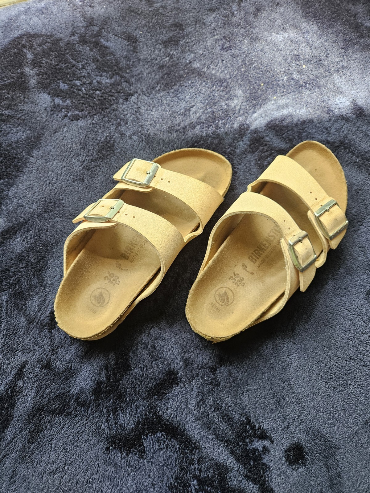 Birkenstock Arizona Slide Sandals Pale Pink 2-Strap Buckle Cork EU 36 US 5.5