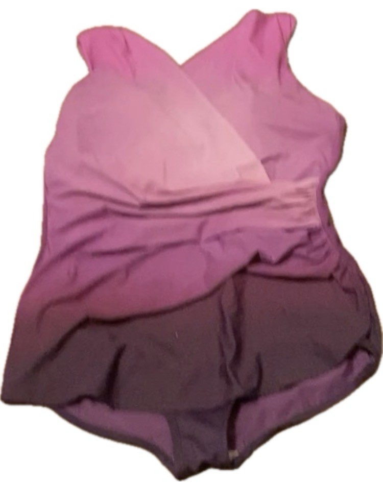 Lands’ End Women’s 1 Pc Skirted Wrap Swimsuit Size 12 Purple Ombre Slimming EUC