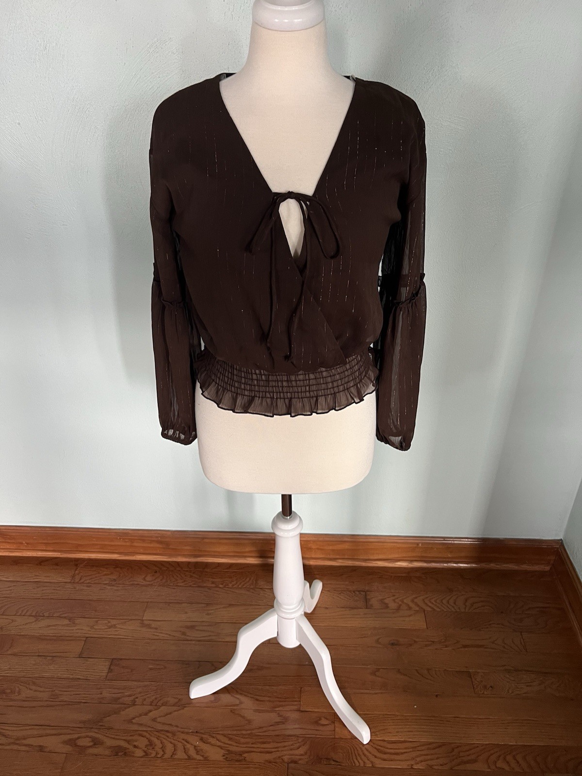 Peach Love California Zara Pleated Bow Closure Blouse Shimmer Accent Ruffle Sz S
