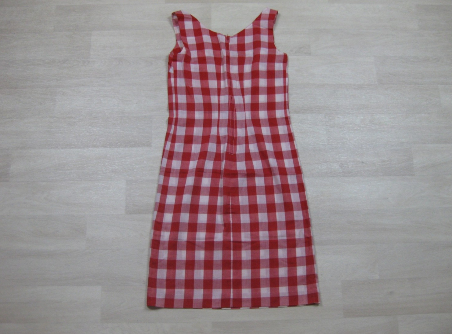 Vintage 60s Gingham Mini Sheath Shift Dress (XS) Cotton Red Sleeveless MOD