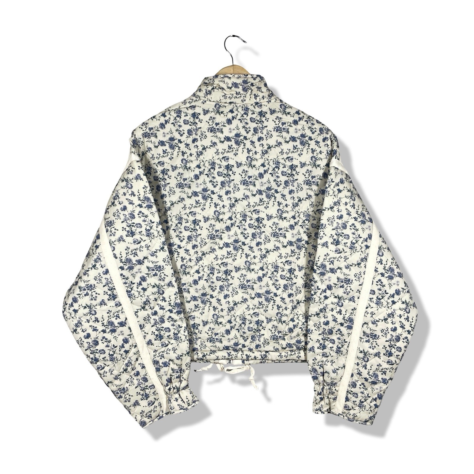 BLANKNYC Quilted Jacket Women Large Cream Blue Floral Cottagecore Boho New