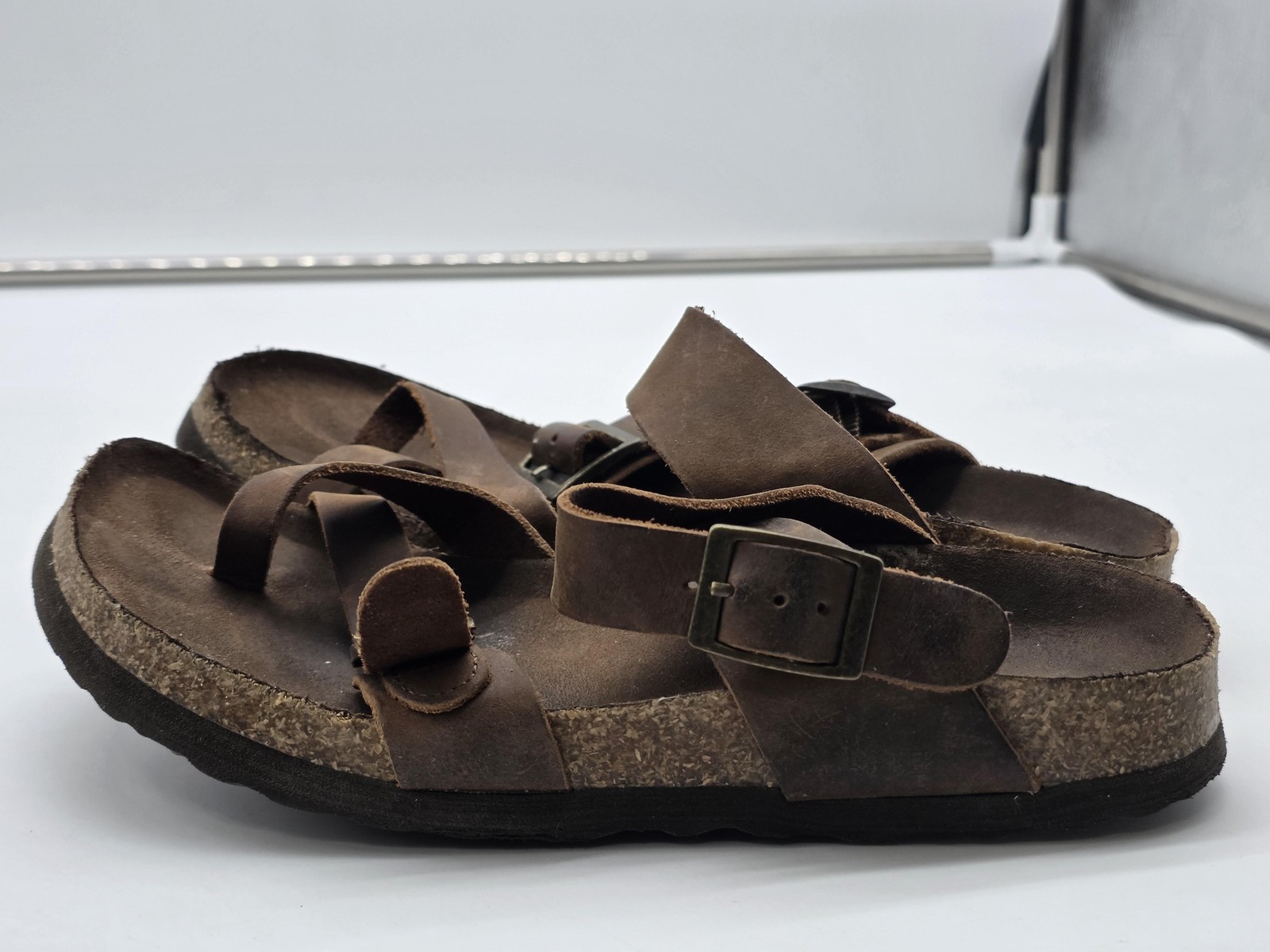 Mountain Sole Sandals Womens Size 6 Brown Leather Strappy Cork Damage Shoes