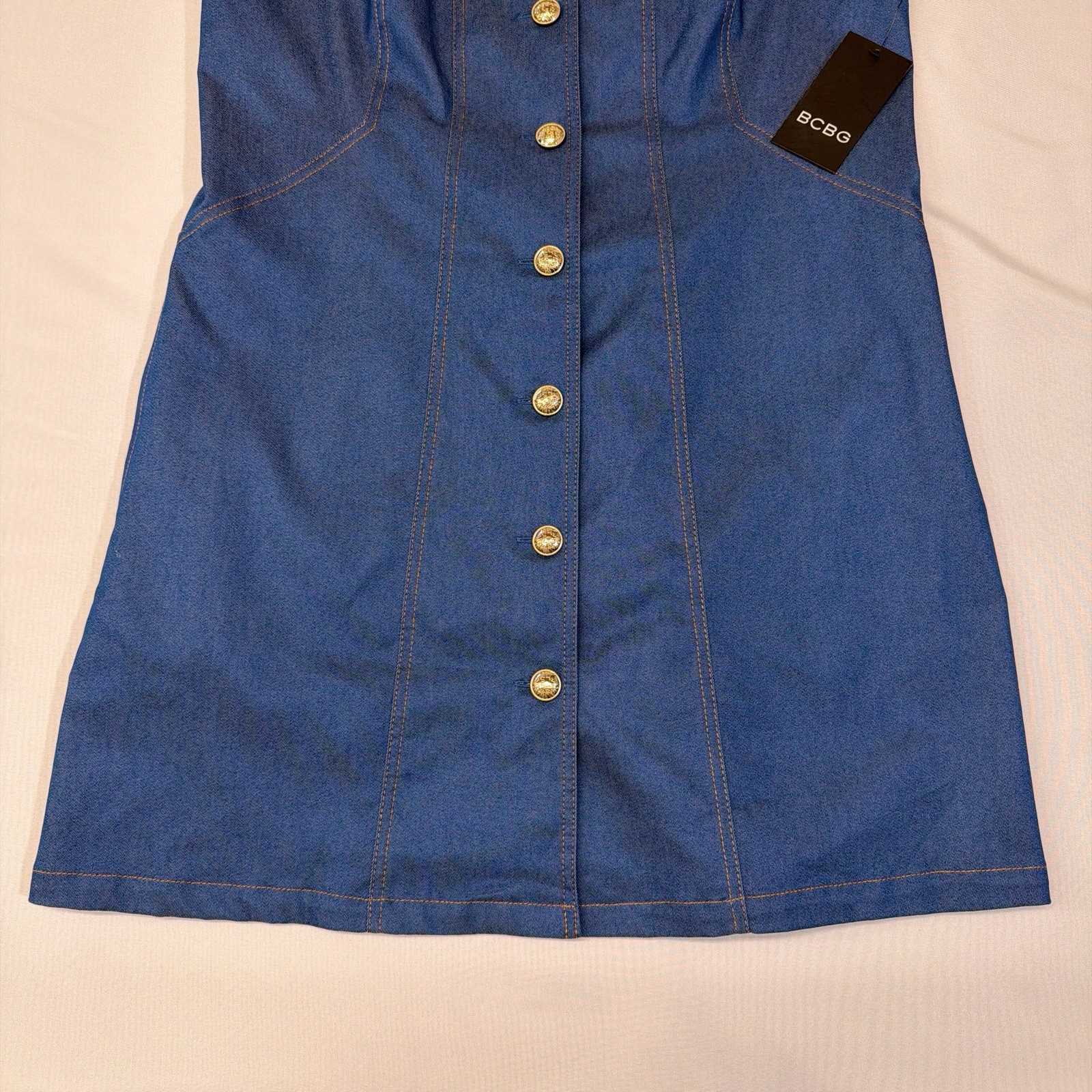 BCBG NWT Denim Sleeveless Button Front Mini Dress Gold Buttons Pockets Blue 14