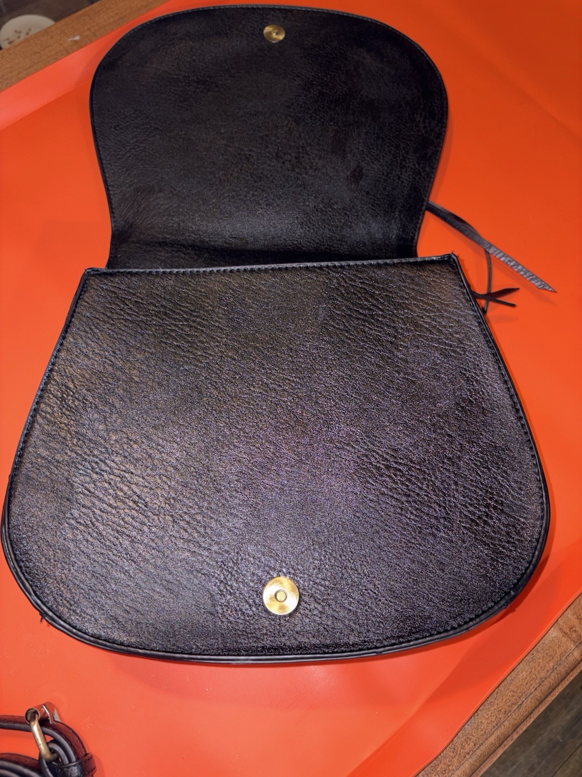 Madison West Black Crossbody Saddle Bag Magnetic Flap Zip Pockets Adjustable