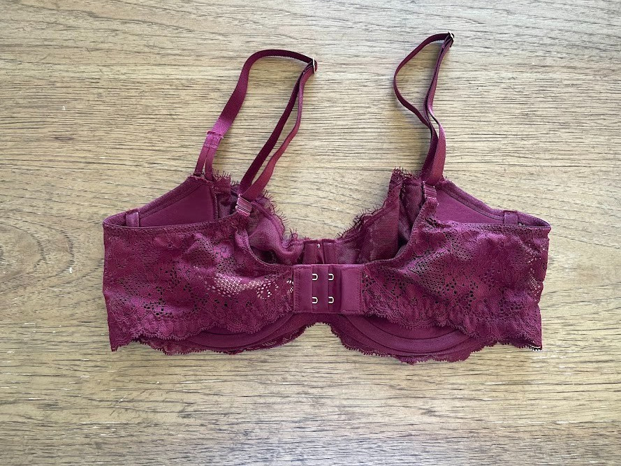 Victoria’s Secret Sangria 36D Dream Angels Wicked Unlined Lace Balconette Bra