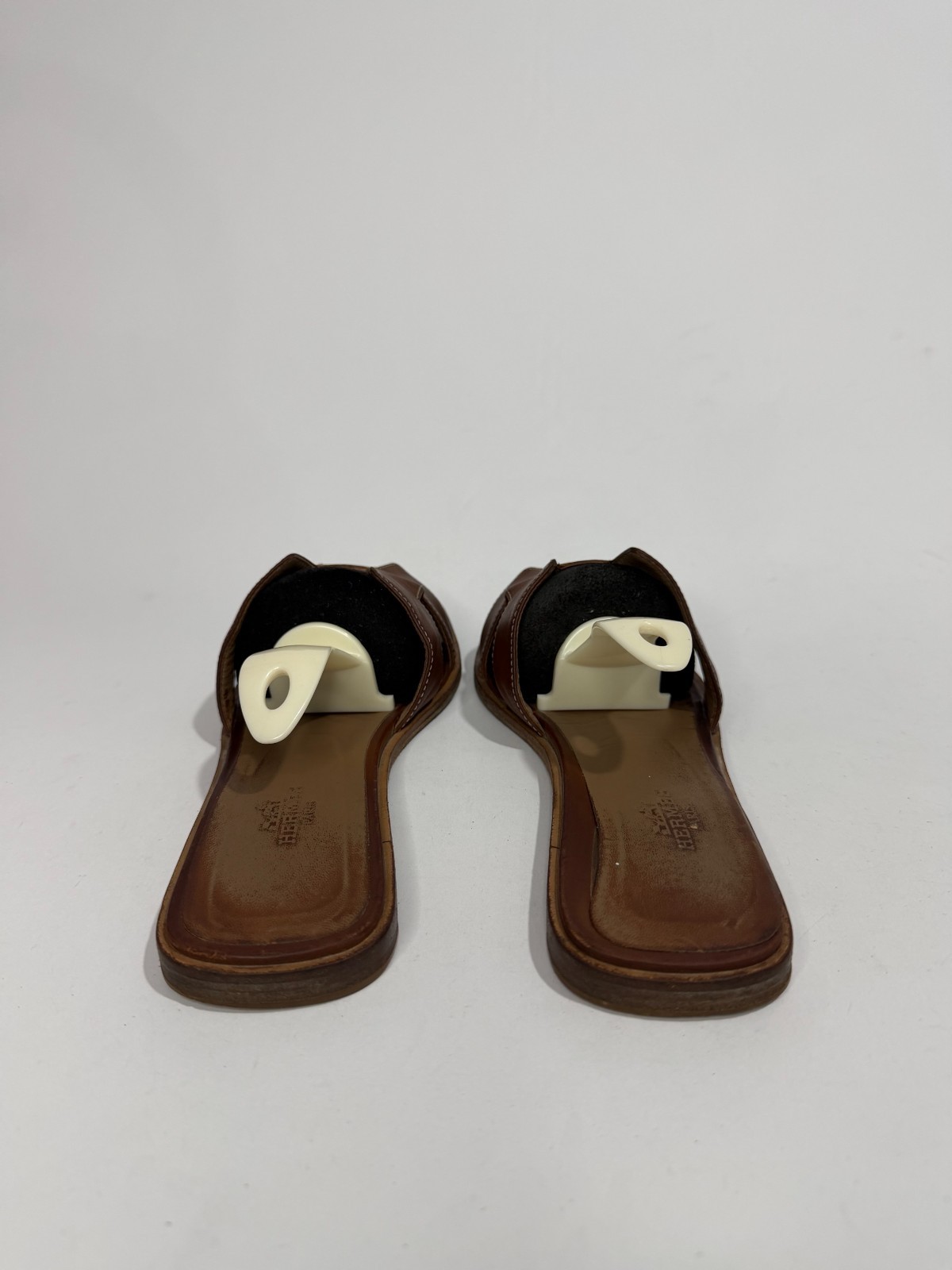 HERMES Brown Box Calfskin Oran Sandals 37.5 EU/ 7.5 US / 4.5 UK