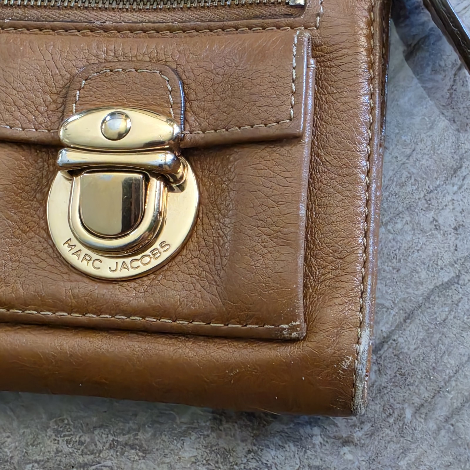 Mark Jacobs Vintage All Leather Double Push Lock Wallet