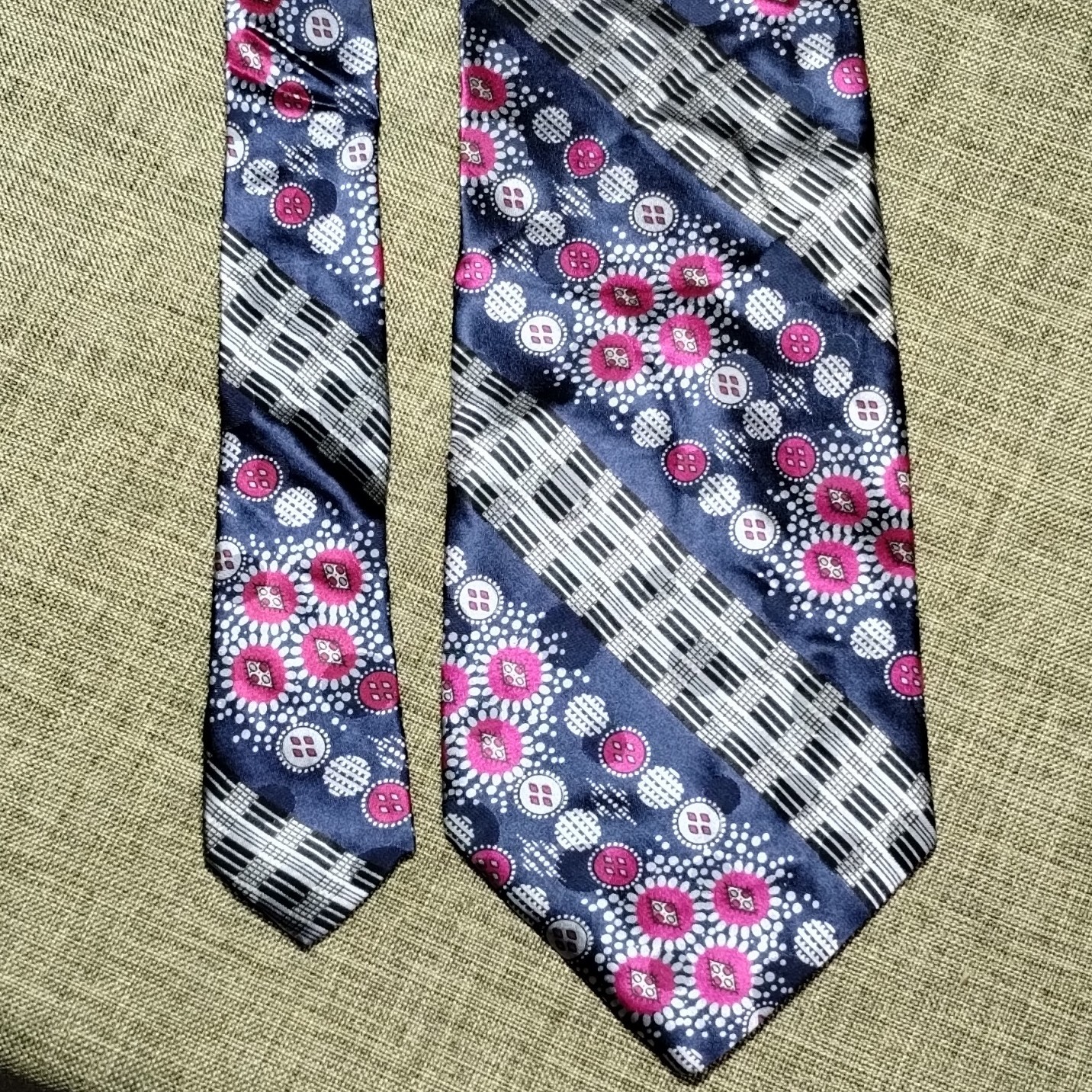 Vito Rufolo Handmade Silk Geometric Tie Blue Pink Gray Classic 57″-60″
