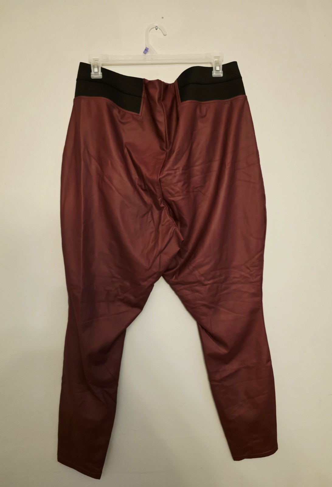 Simply Vera Vera Wang Women’s Plus 2X Burgundy Faux Leather Flat Front Pants