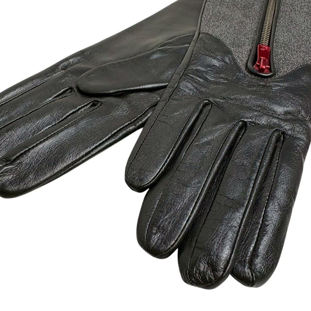 Vivienne Westwood 20cm 7.8in Long Leather Gloves Arm Warmer Black x Red Japan