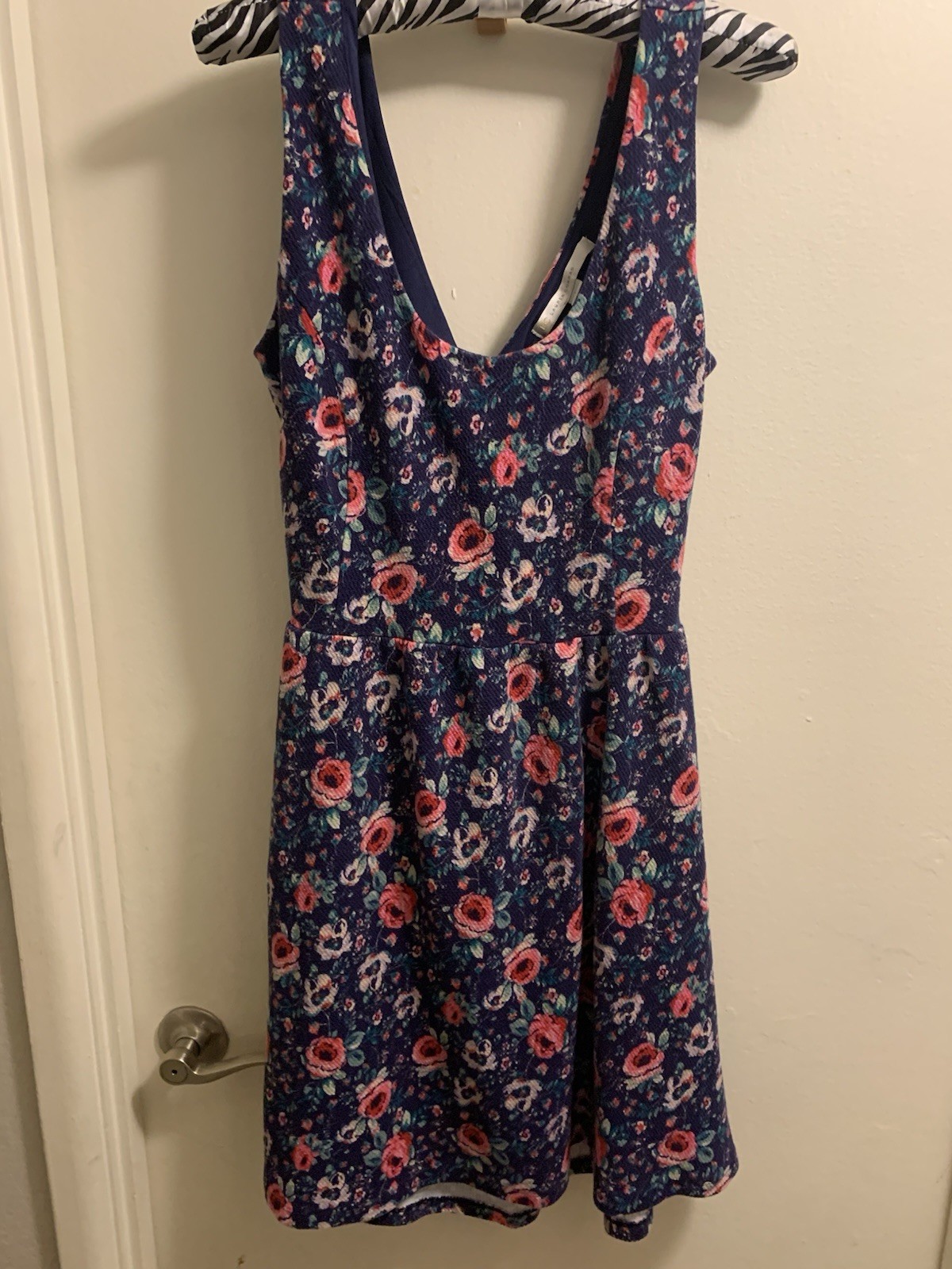 LC Lauren Conrad Navy Floral Fit & Flare V-Neck Strappy Short Dress L
