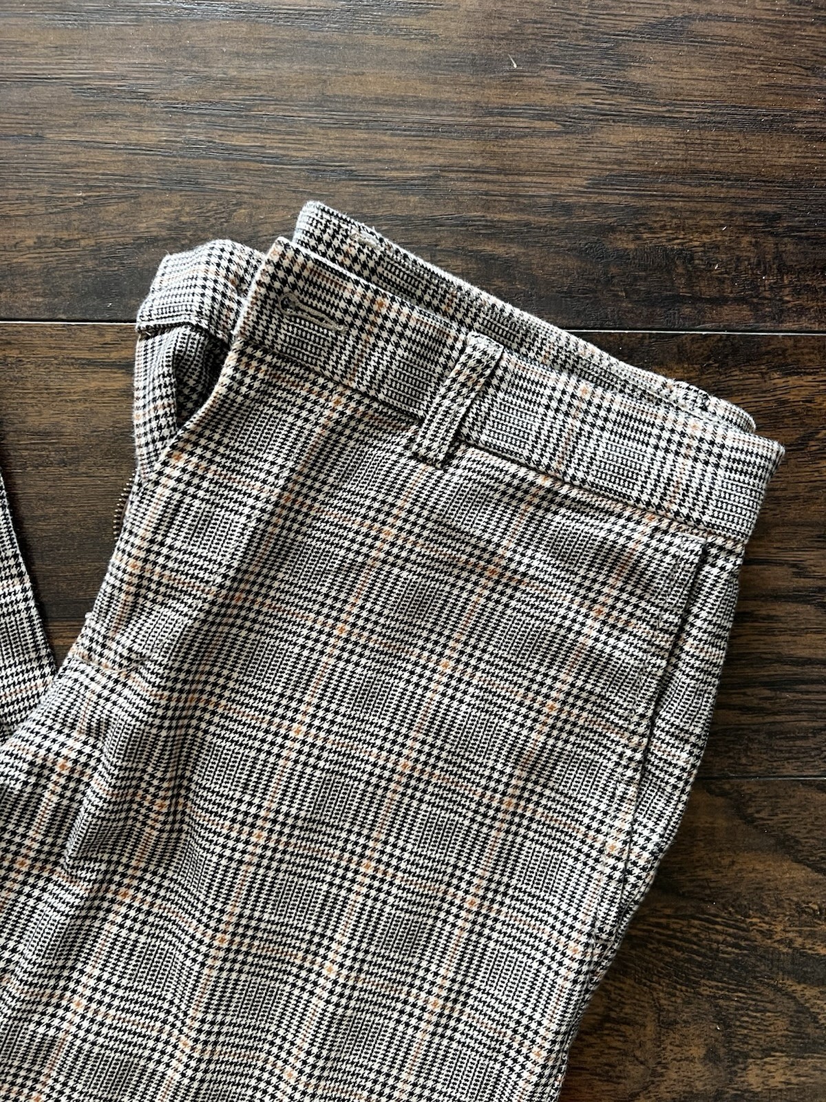 Old Navy Slim Built-in Flex Textured Ultimate Pants Brown Plaid, 32×34