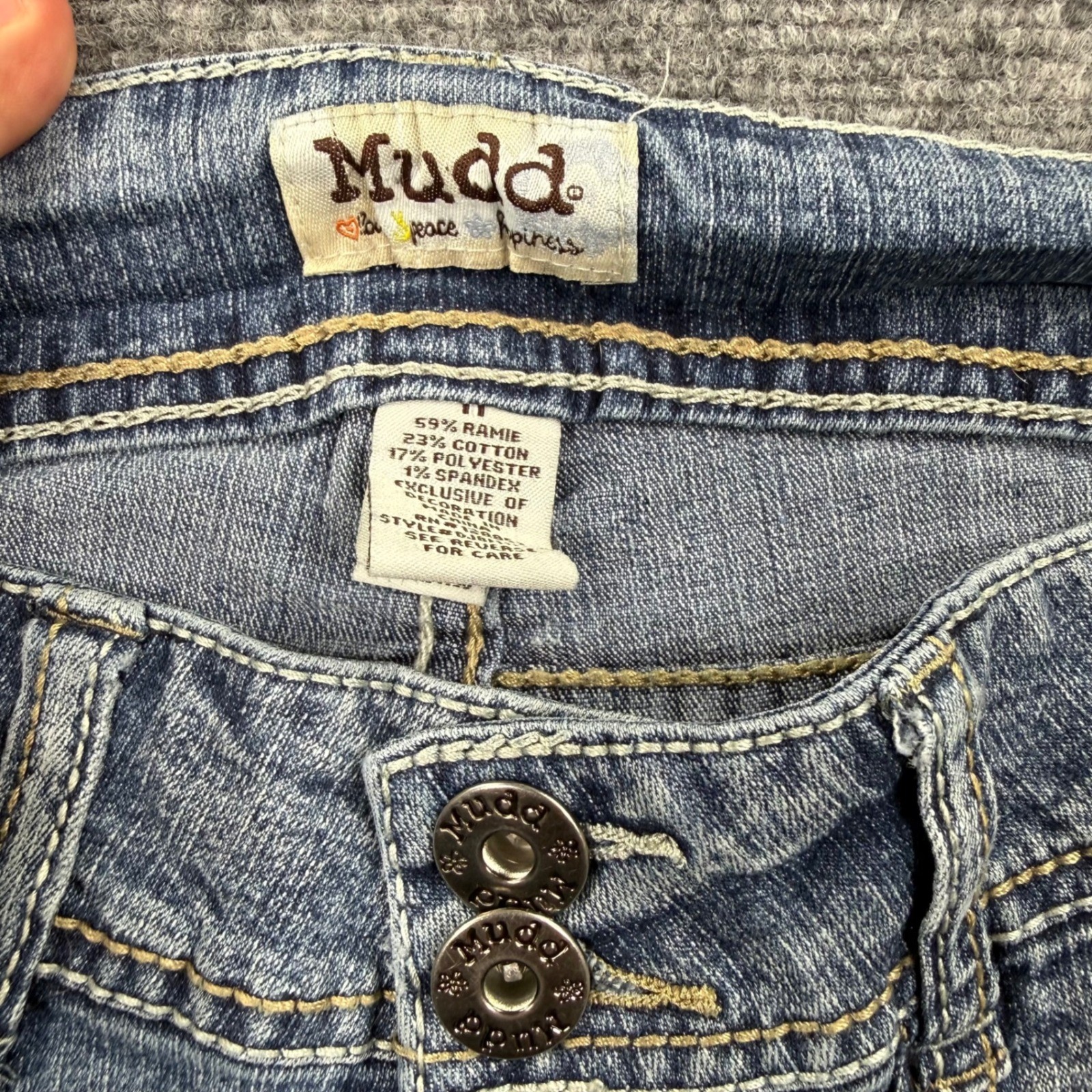 Mudd Flare Jeans Size 11 Blue Low Rise Embellished Y2K Denim Women’s