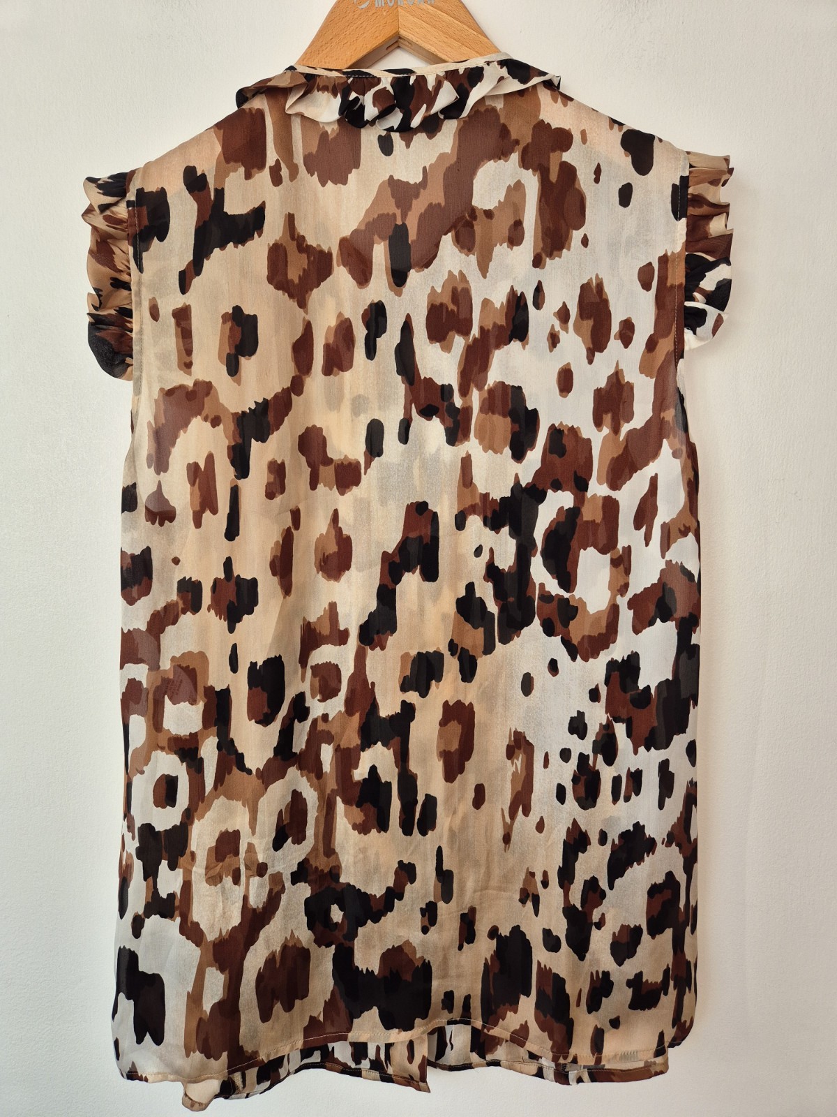 Escada Leopard Print Silk Ruffle Sleeve Blouse Size UK 8 EU 36