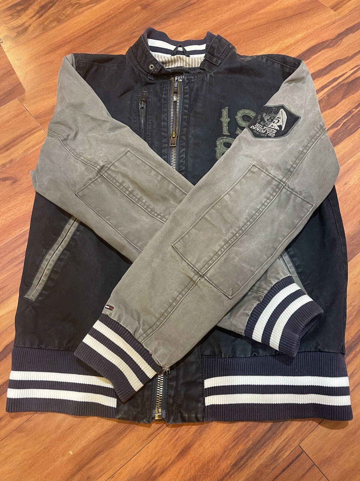 Tommy Hilfiger Vintage Denim Superior New York 1985 Jacket. Size Medium