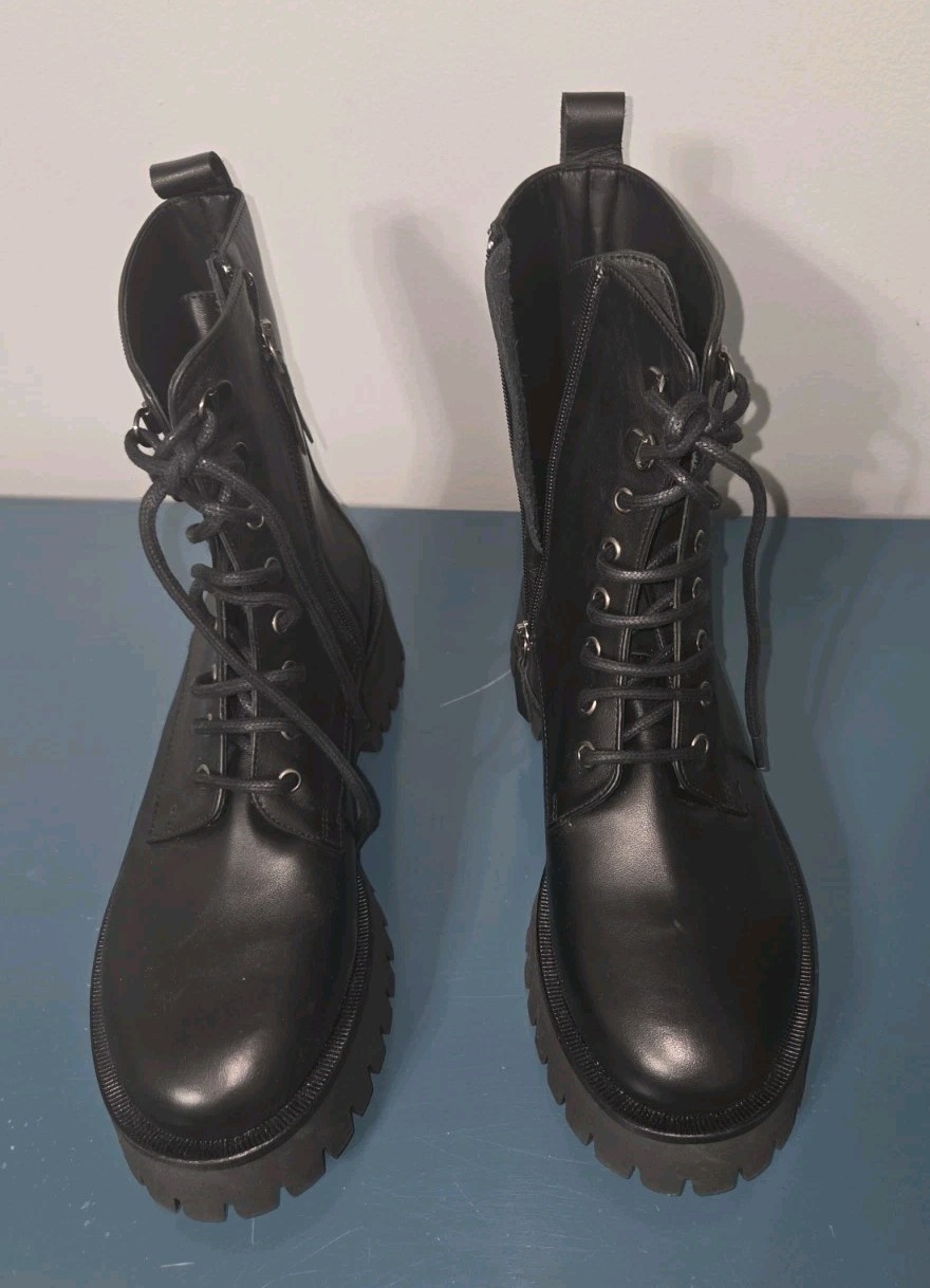 NWOT Combat Boots M. Gemi Italian Leather Black Lace Up W/ Side Zip W-9 M-7