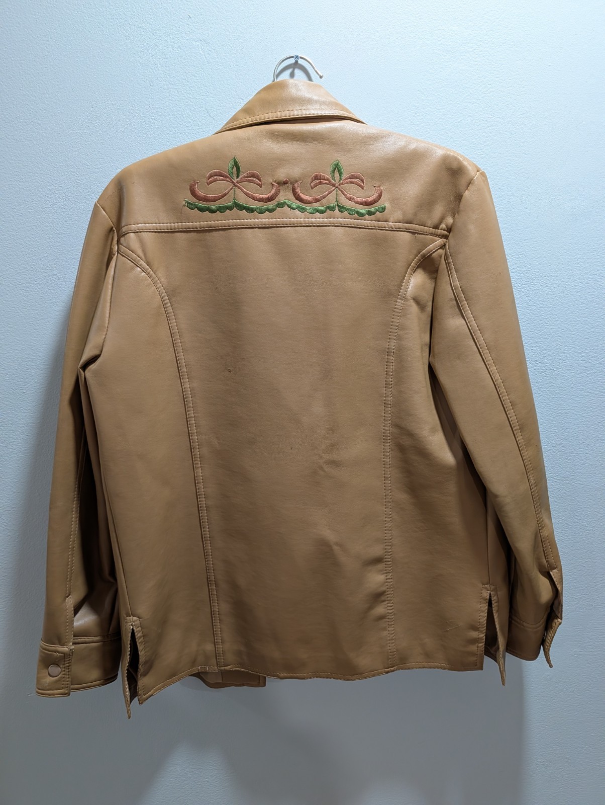 ​Vintage 1970s/1980s Dyna Touch Western-Style Faux Leather Jacket Women’s L