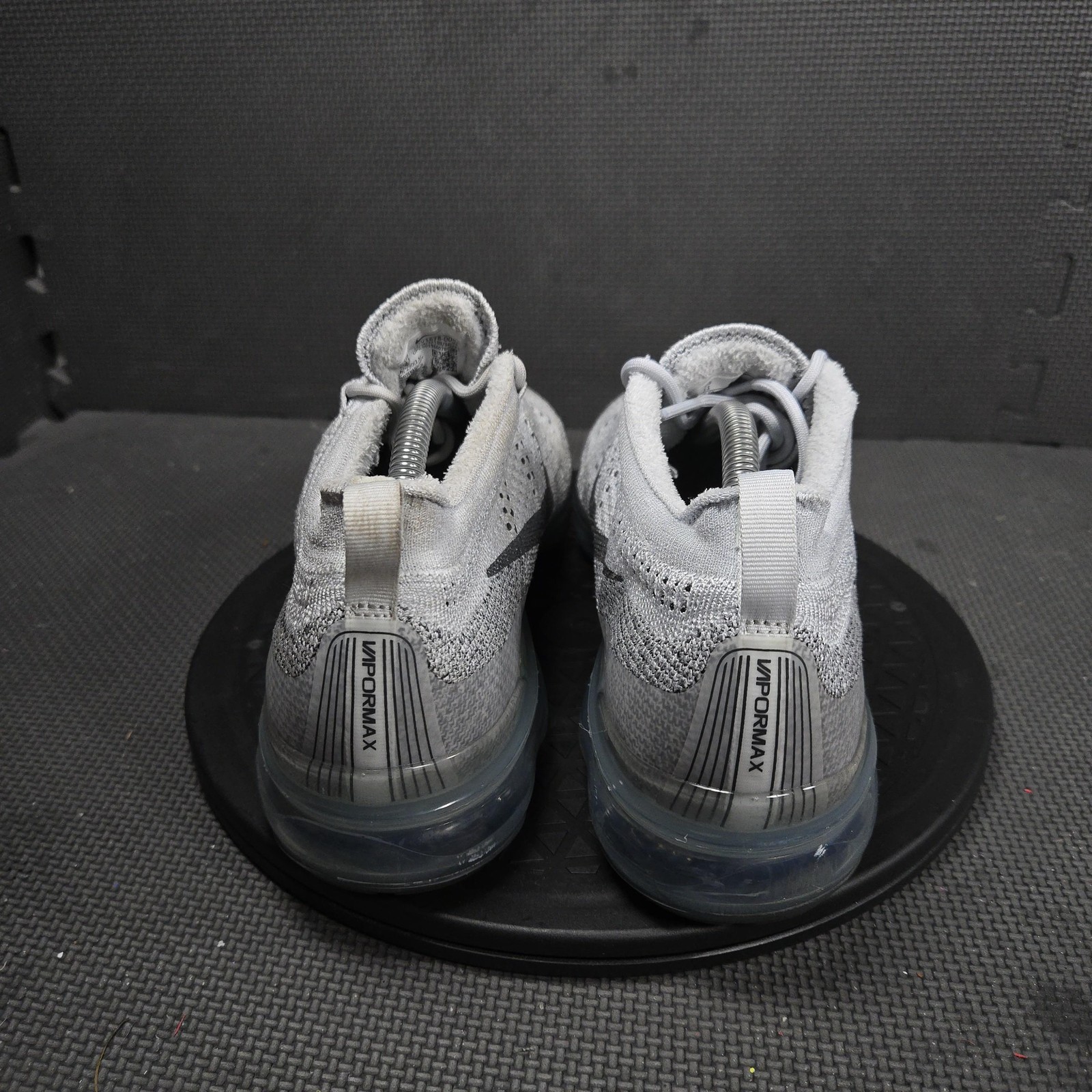 Nike Air VaporMax 2023 Flyknit Shoes Mens Size 11 Gray Low Sneakers DV1678-004