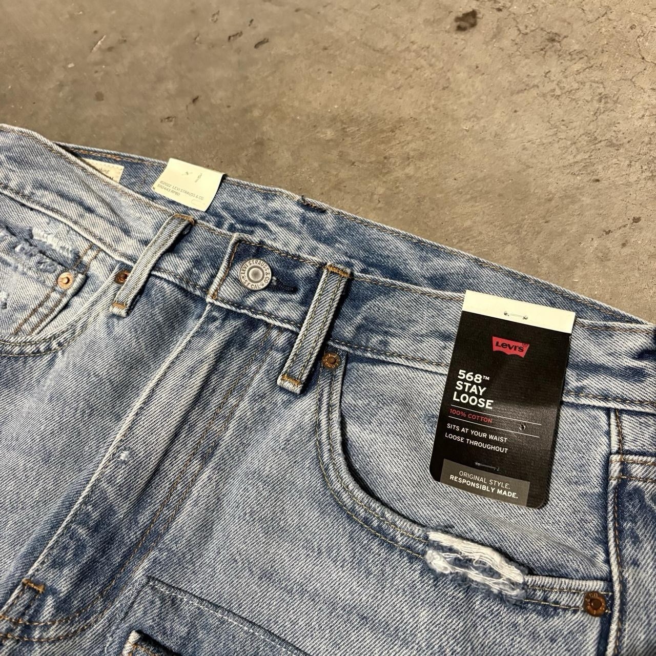 Levi’s 568 Patchwork Baggy Jeans Men’s SiE 31×32 Blue Faded Big E Distressed NWT