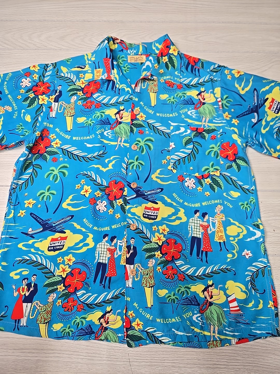 1950’s Hawaiian Shirt XL Surfrider Sportswear United Airlines Logo Convention