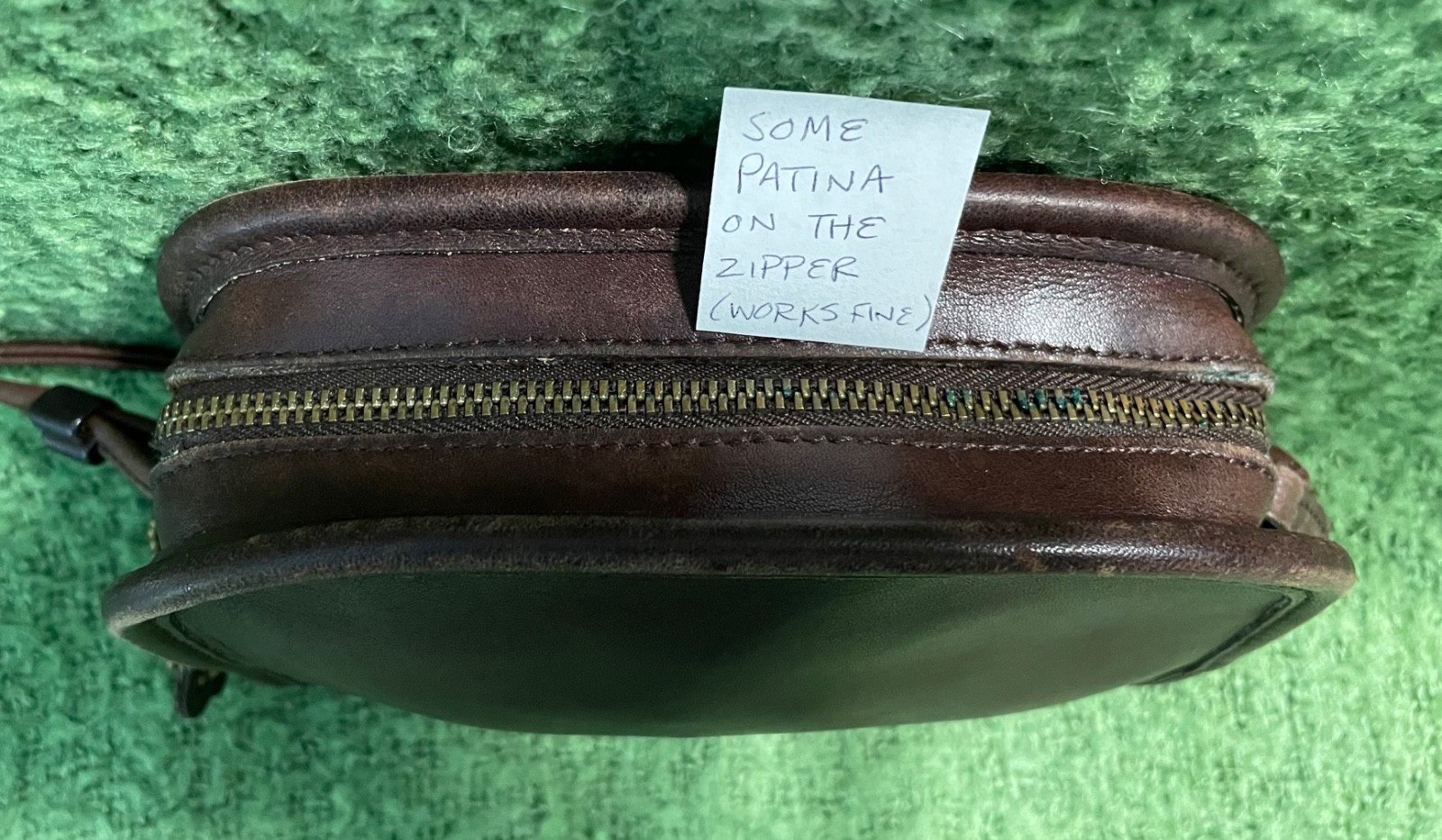 vtg COACH 9017 ABBIE Mahogany BROWN leather Crossbody Shoulder Bag zipper USA
