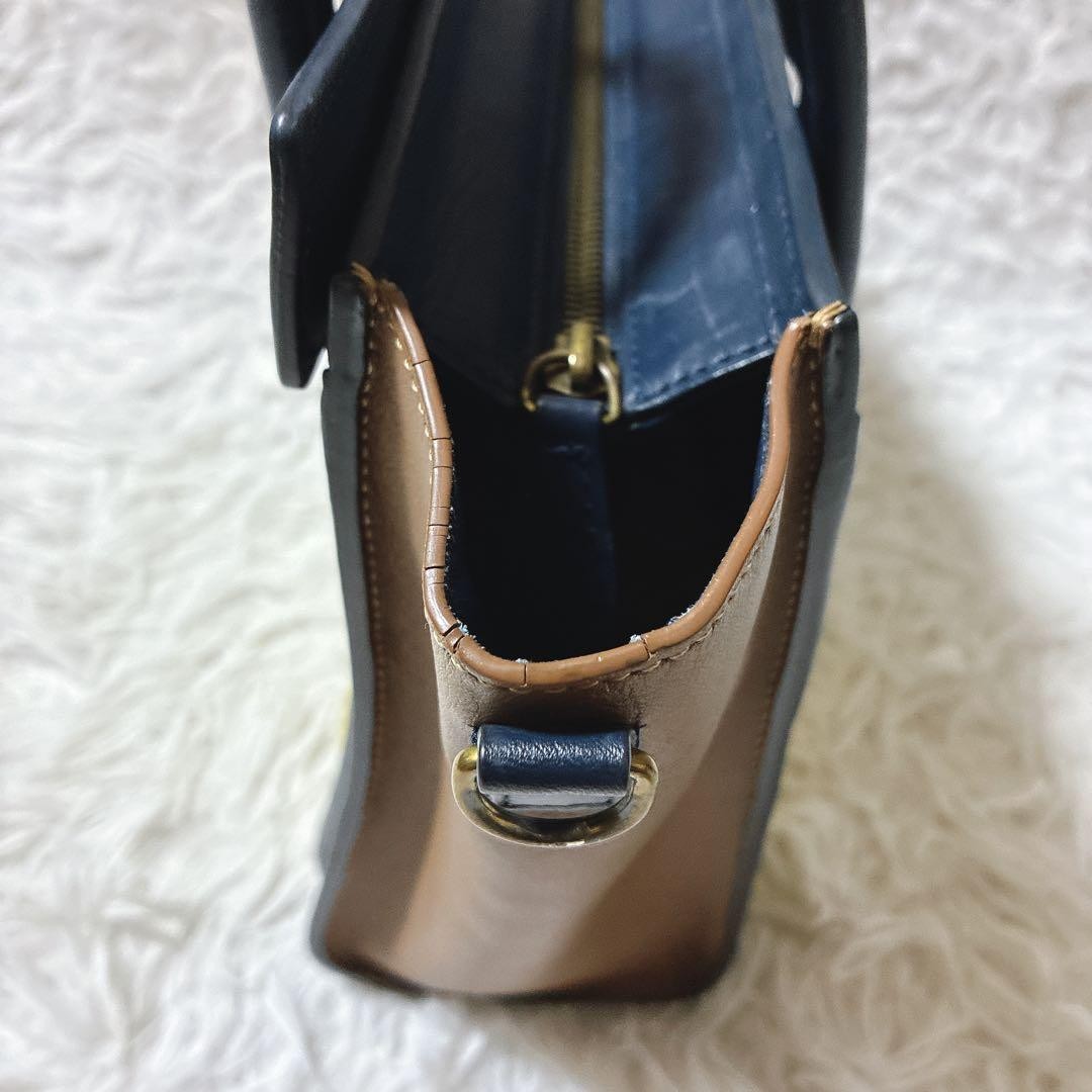 Celine Luggage Nano Shopper Smooth Leather Mini 2way