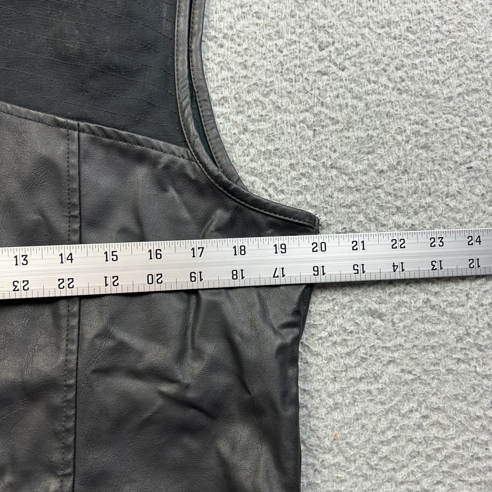 VTG Lip Service Vice Vest M38-122 Faux Leather Mesh Black Goth Y2K Mens Large