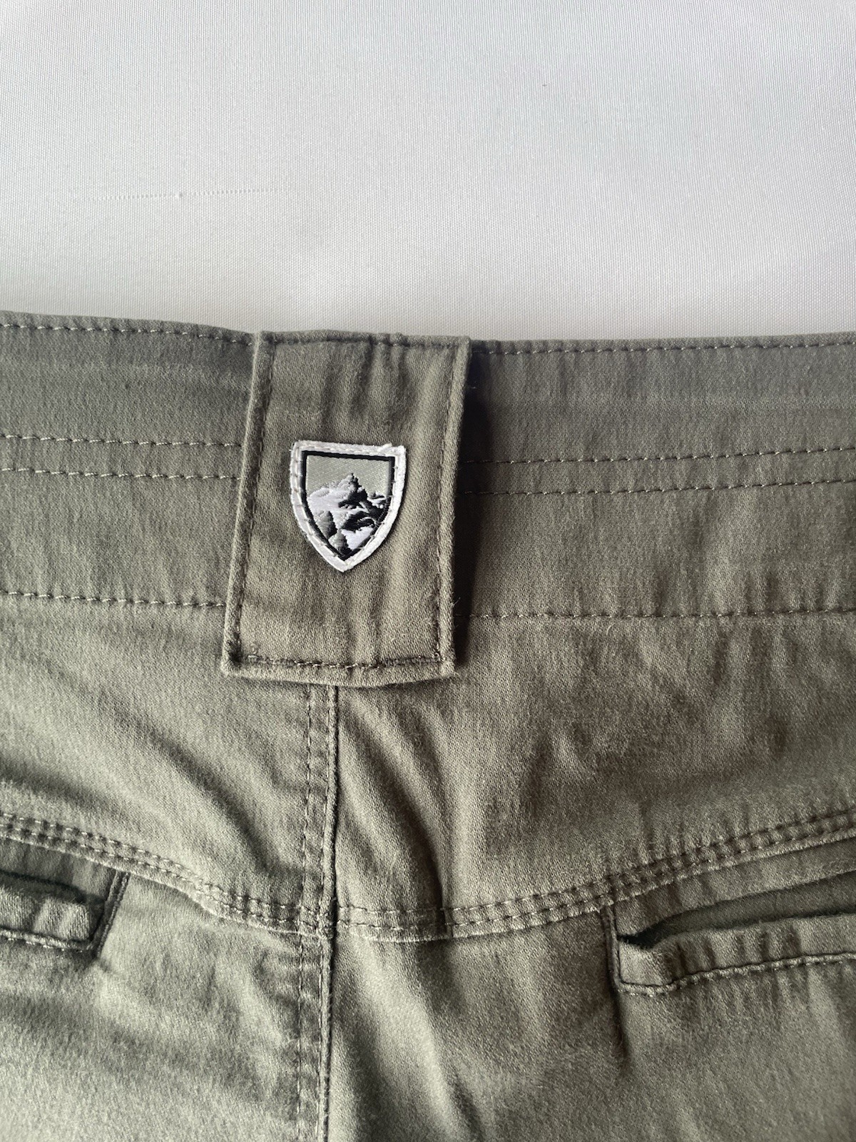 Kuhl Resistor Lite Chino Shorts Mens 36 Charcoal Hiking Trail Outdoor Stretch