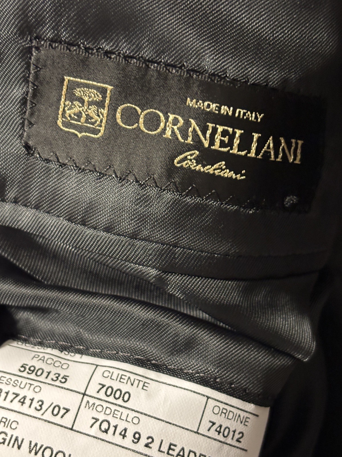 Corneliani Italy Super Fine Wool Suit 48L EU 58 Graphite Pinstripe Luxury