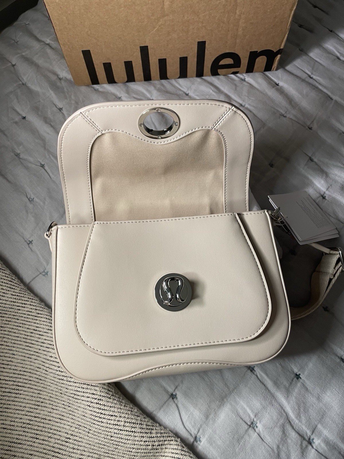lululemon Women’s Beige Crossbody Bag MSRP $198