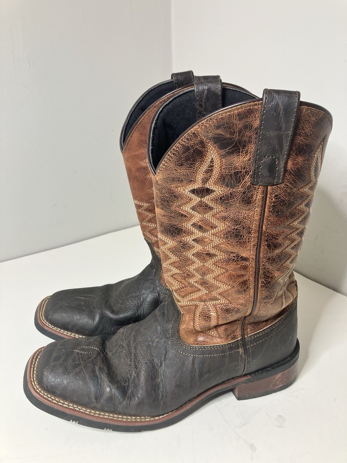 Laredo 7855 Cowboy Boots Men 8.5 EW (extra wide)Brown Leather Western Square Toe