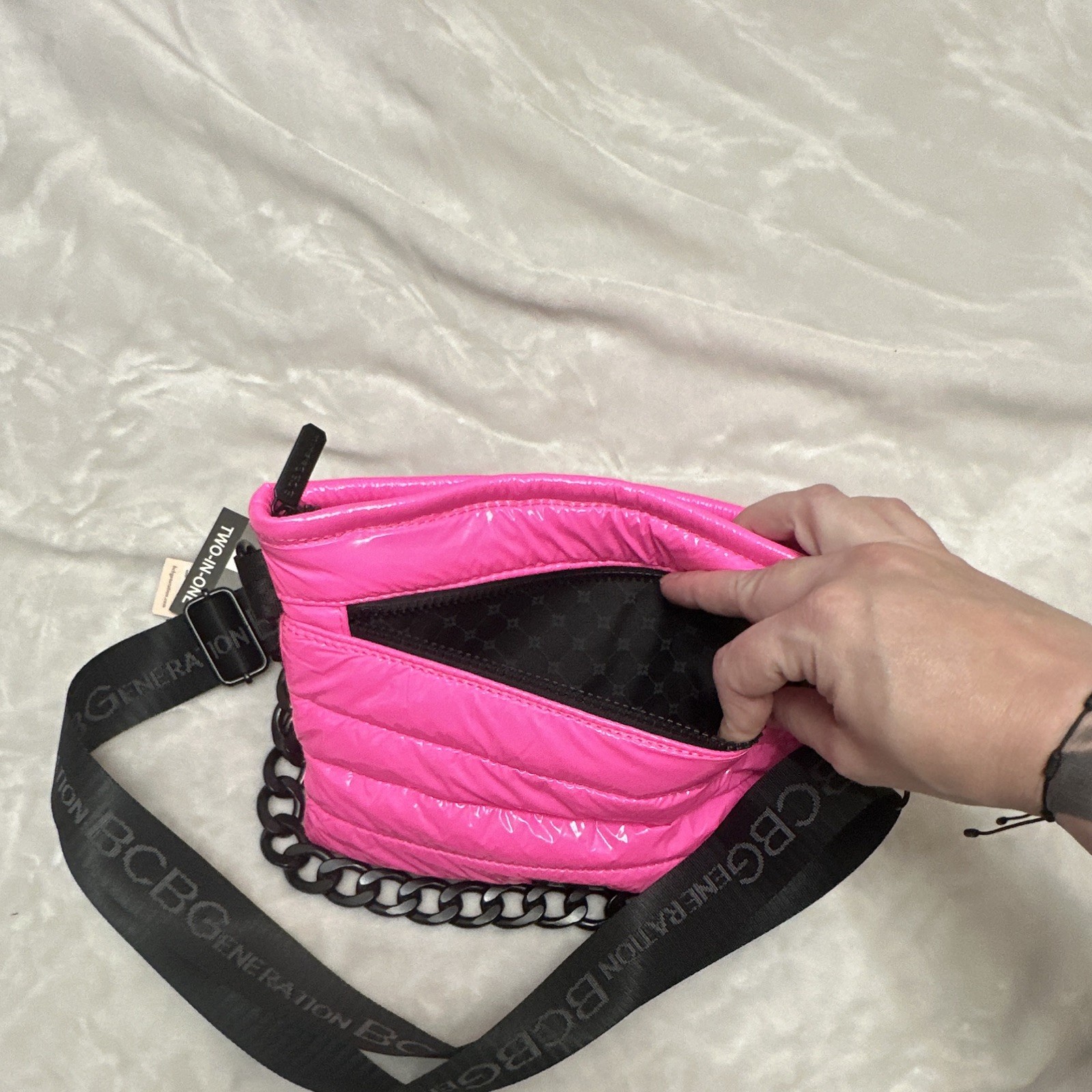 BCBGeneration Pink Quilted Crossbody Bag Black Logo Strap Chain Zip Snap