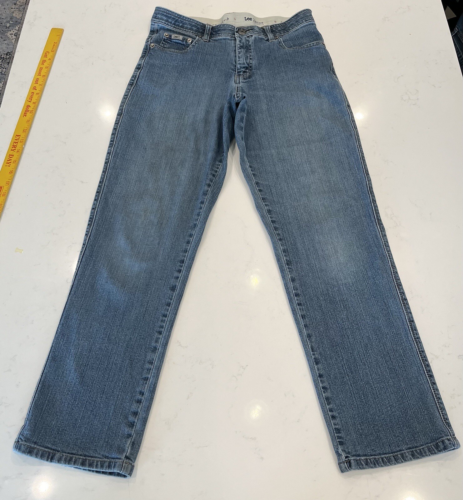 Lee Comfort Waistband Stretch Jeans Women’s 30×30 (30Wx29L Actual) Straight Leg