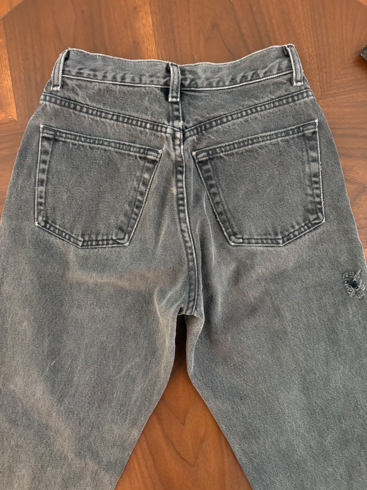 Vintage Y2K Gap Embroidered Women’s US0 25×28 Grey High Rise Straight Leg Jeans