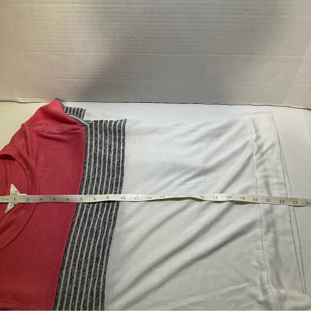 Market & Spruce Pink Stripe Colorblock Pullover shirt size Small